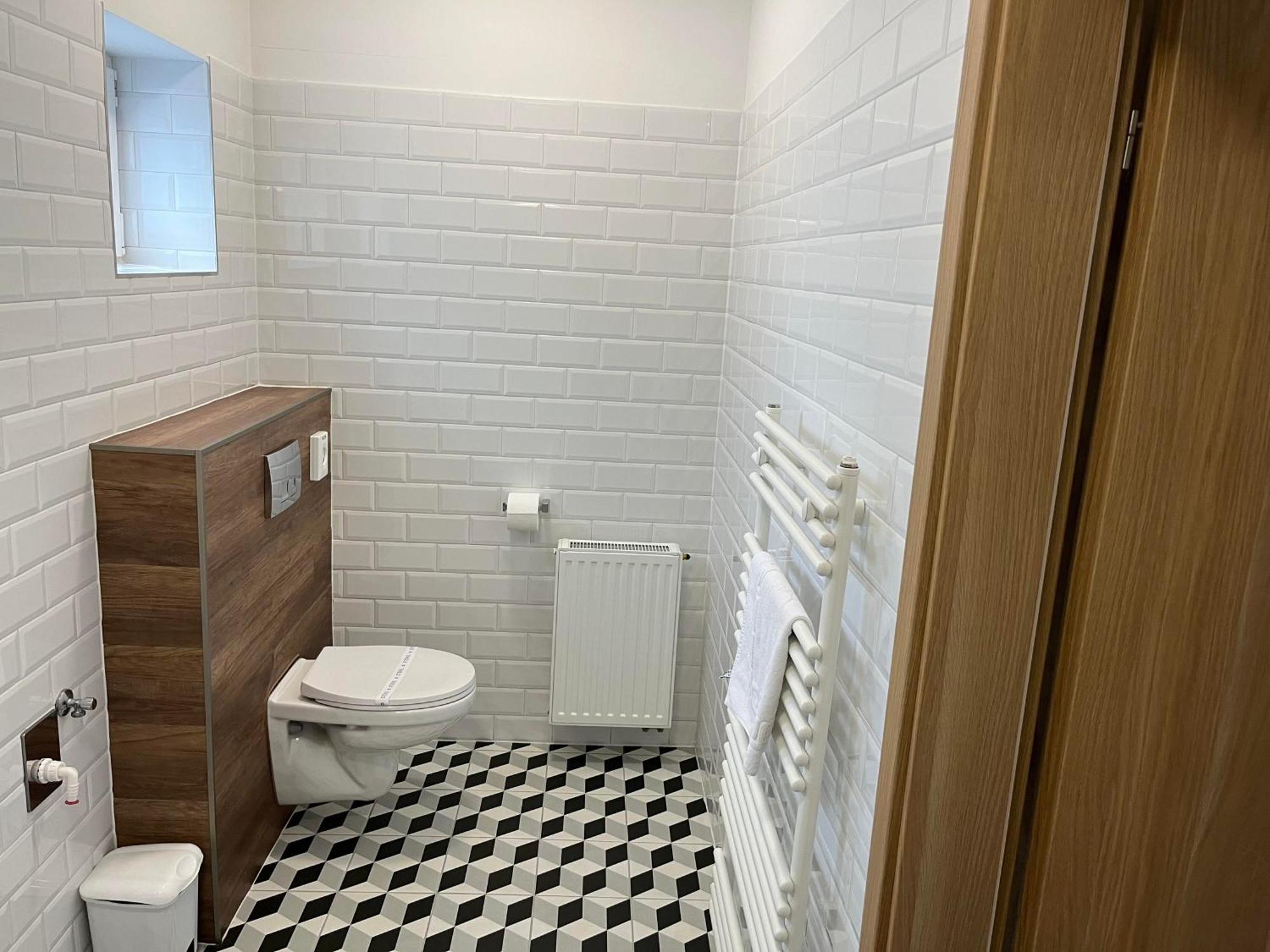 Berill Crystal Apartman Шарвар Экстерьер фото